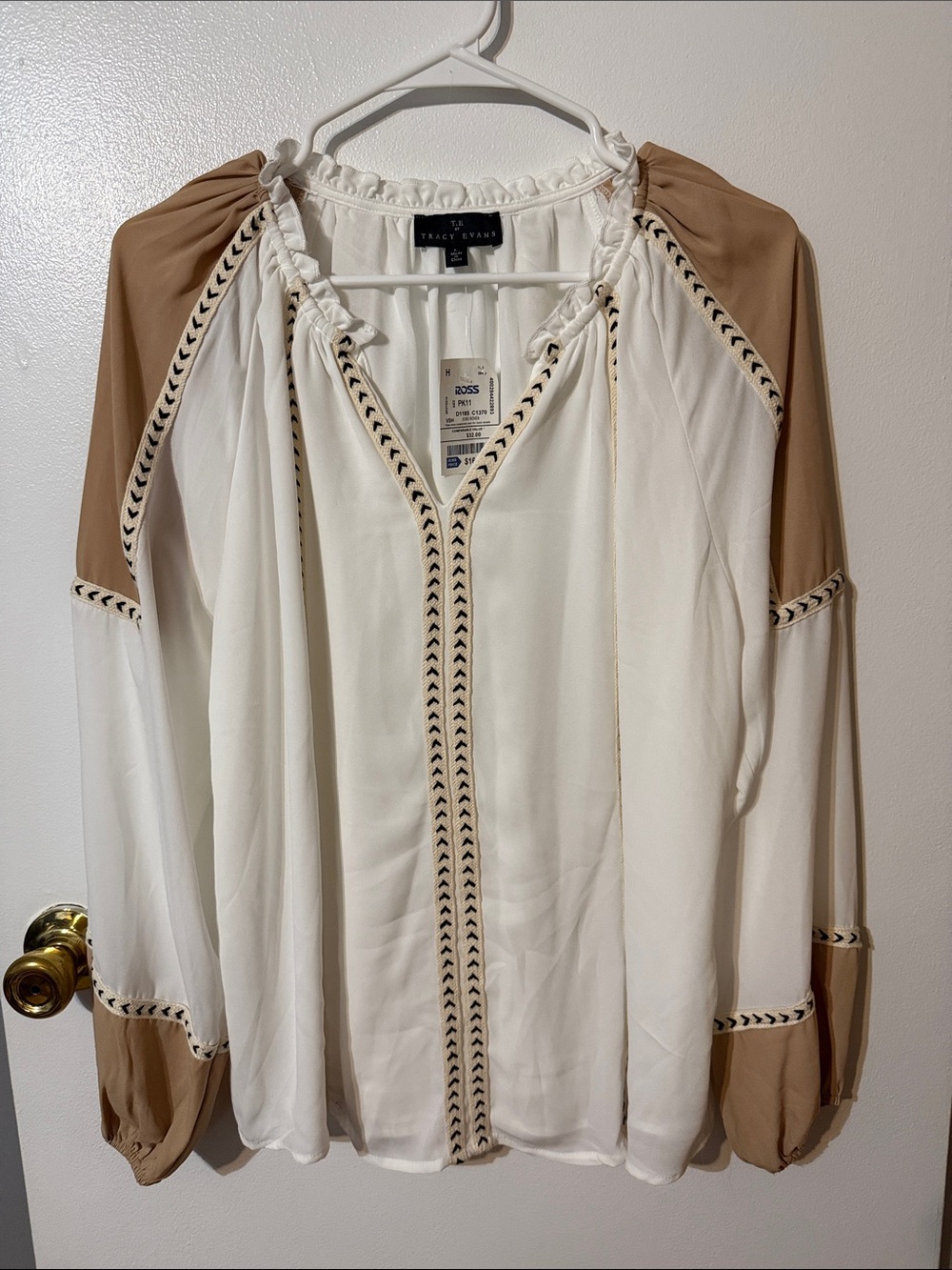 Tracy Evans White Peasant Blouse with Tan Shoulder Panels